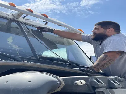 Big Boy’s Auto Glass